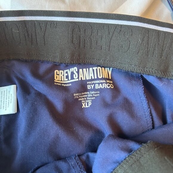 Grey's anatomy scrubs - Picture 3 of 6